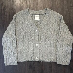 Abercrombie & Fitch Gray Cable Knit Cardigan